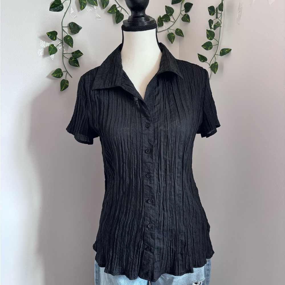 Jessica Black Crinkled Short-Sleeve Button-Down Shirt Relaxed Fit